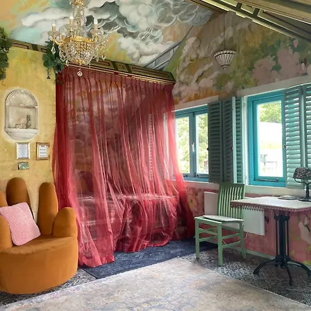 Drijfpaleis Hotel Arnheim