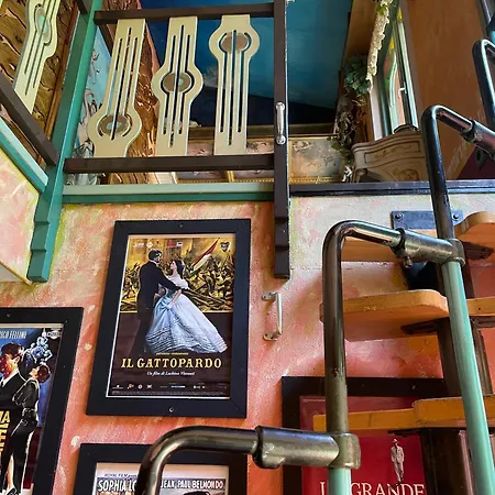 Drijfpaleis فندق