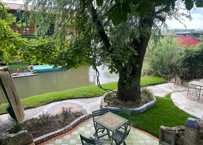 Drijfpaleis 2* Арнем