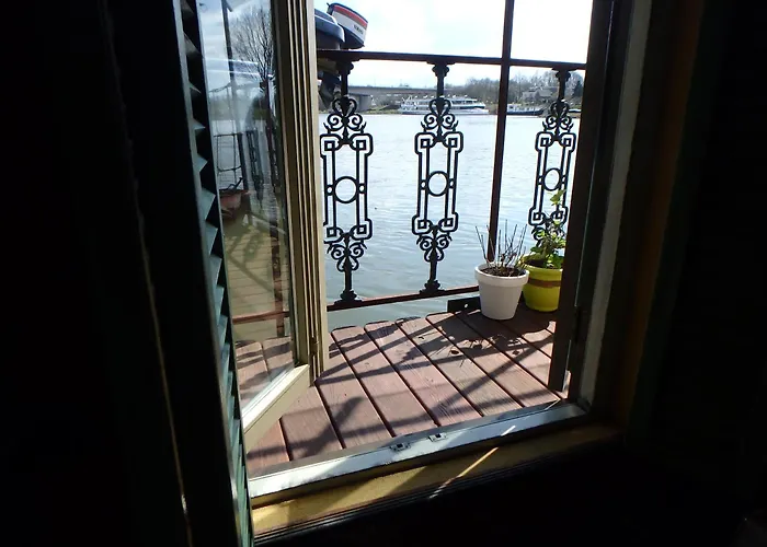 מלון Drijfpaleis ארנהיים