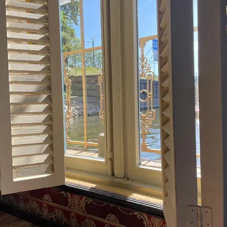 Drijfpaleis Hotell