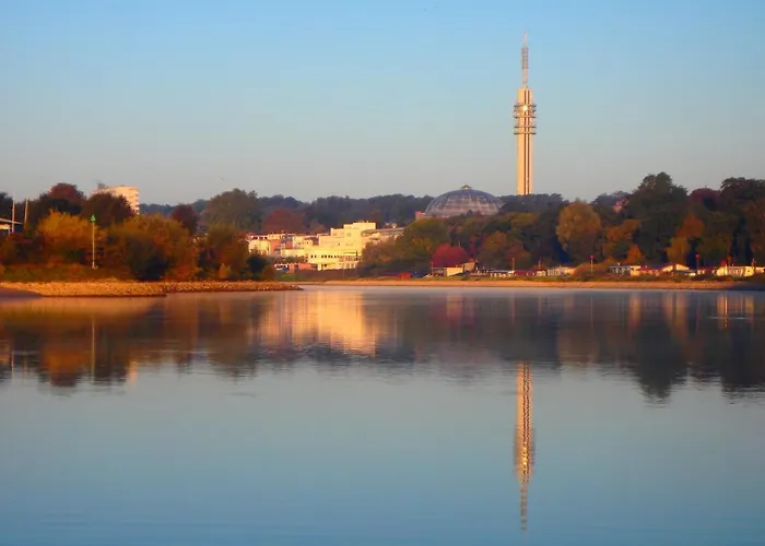 Drijfpaleis Szálloda 2*