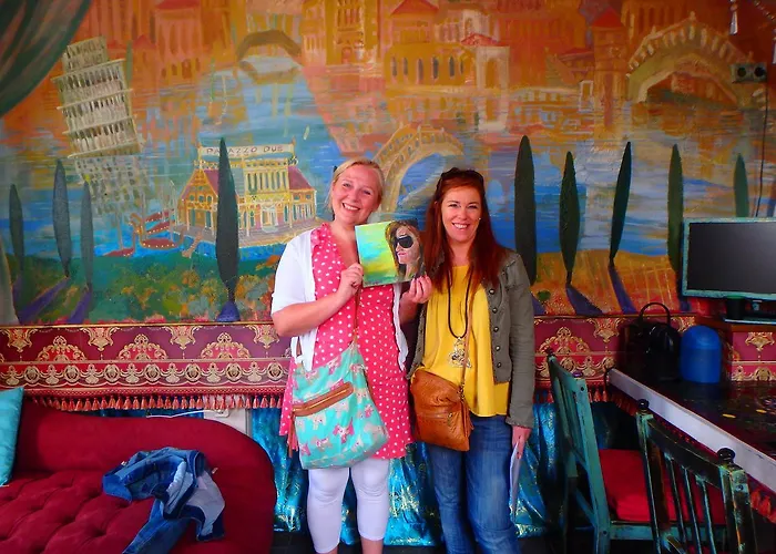 Drijfpaleis Szálloda Arnhem